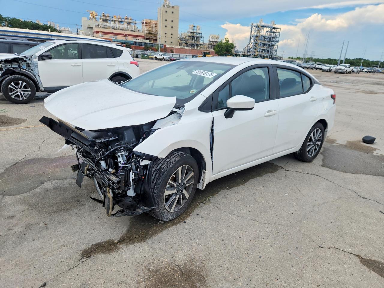2025 NISSAN VERSA SV