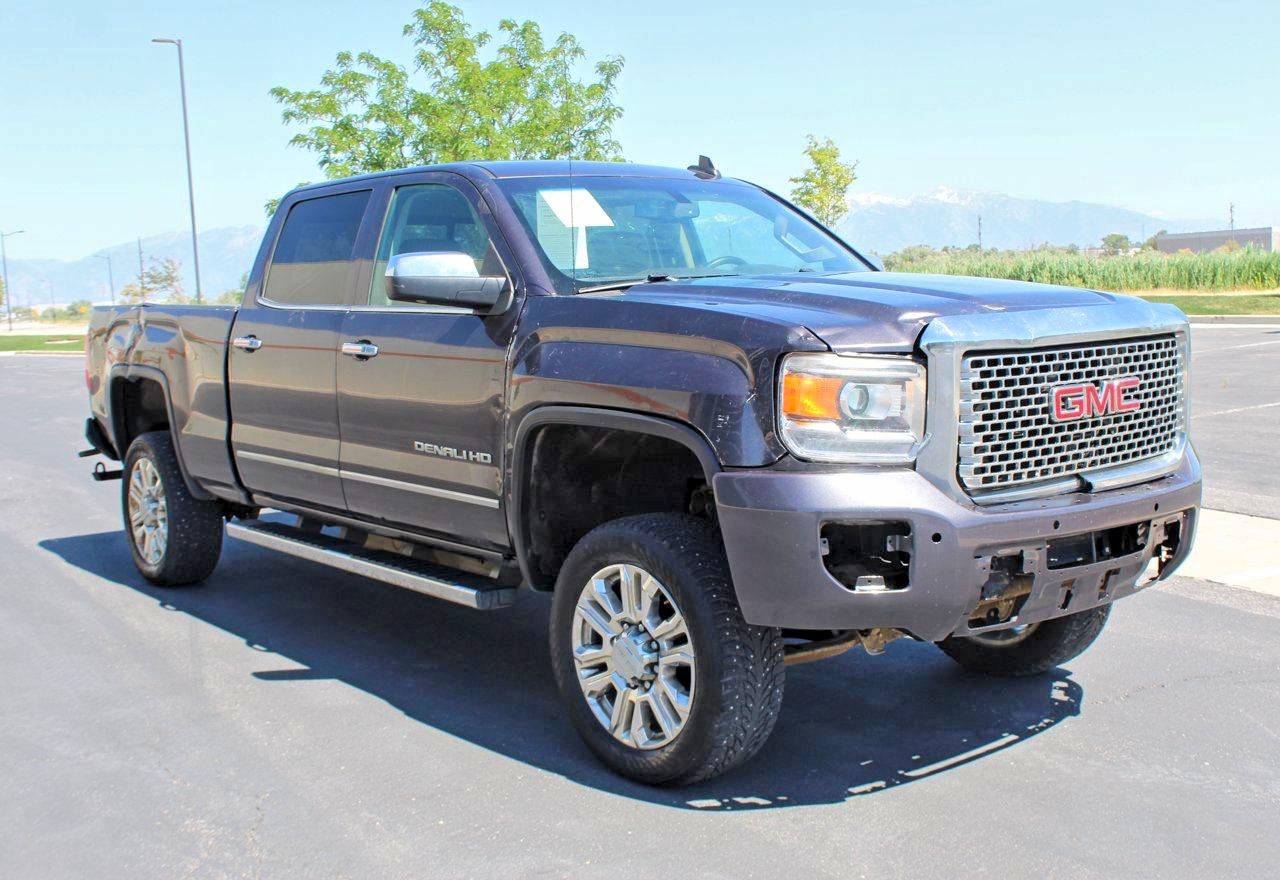 2016 GMC SIERRA K2500 DENALI