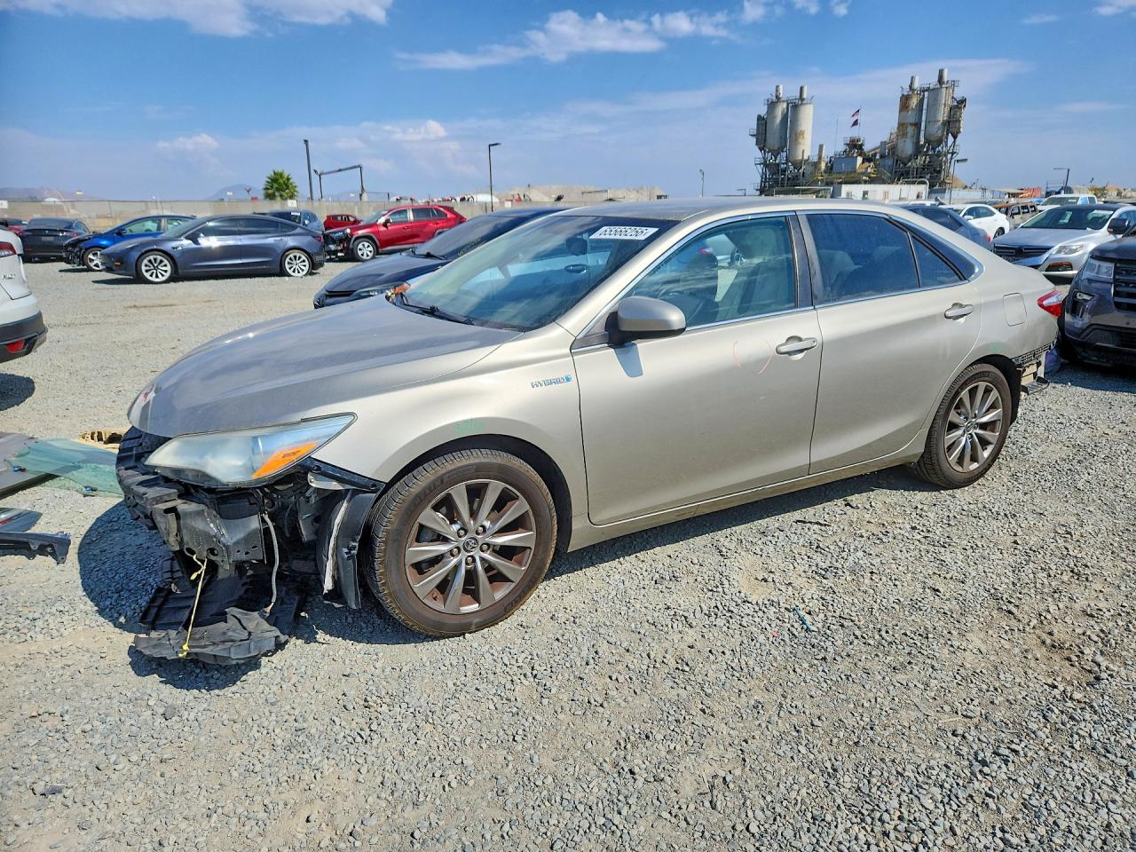 2015 TOYOTA CAMRY HYBRID XLE