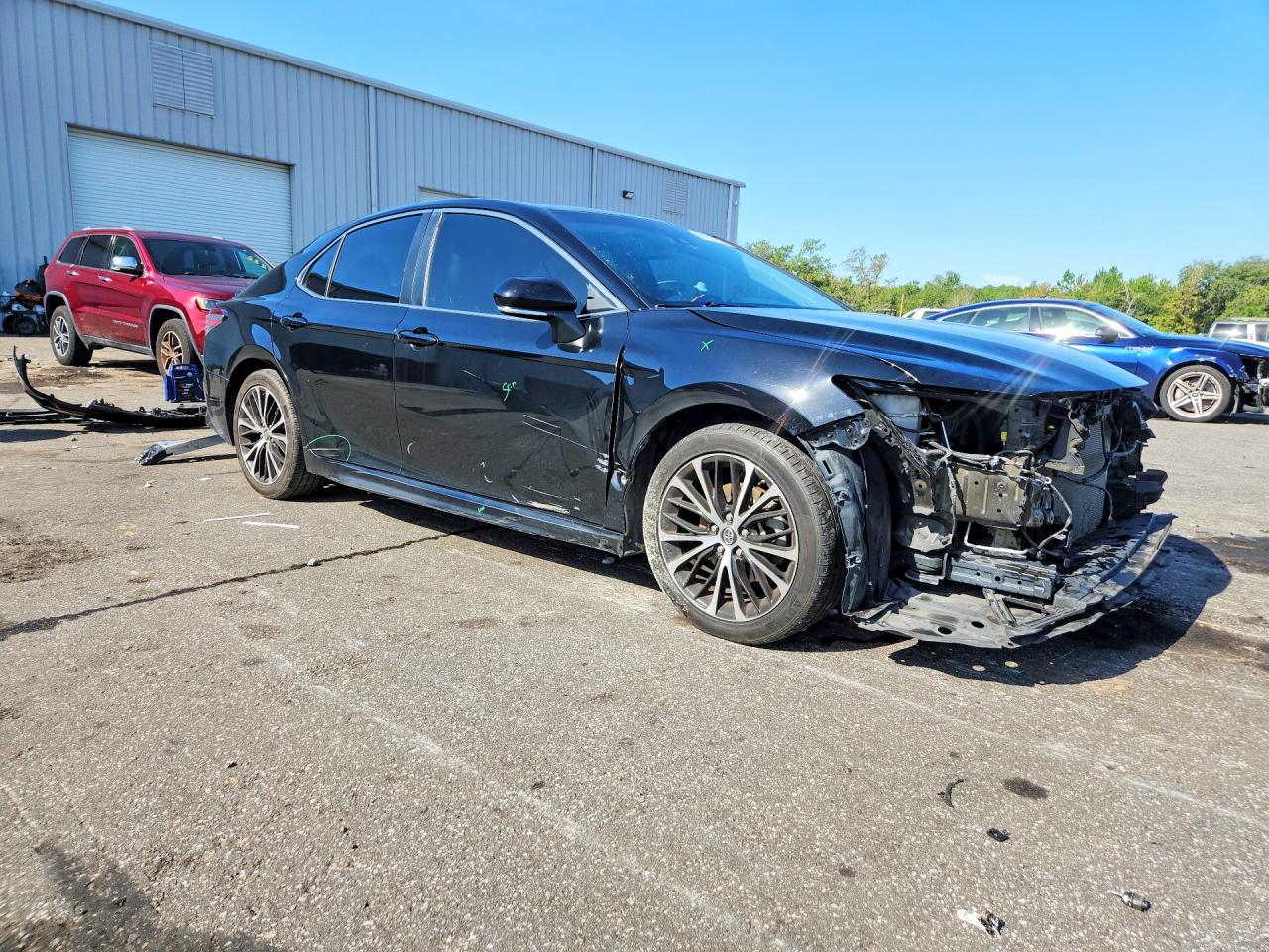 2018 TOYOTA CAMRY SE — снимка 4