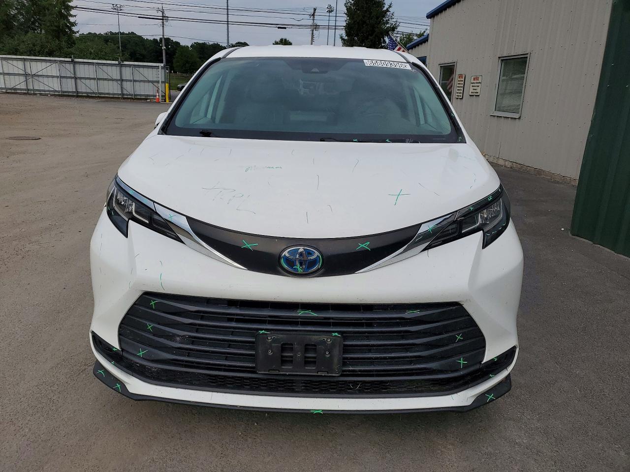 2022 TOYOTA SIENNA LE — снимка 5
