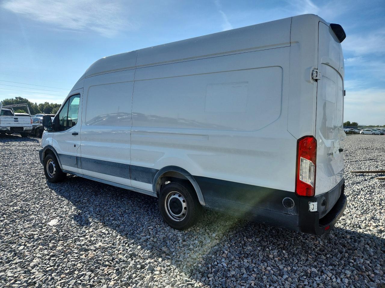 2025 FORD TRANSIT 250 — снимка 2