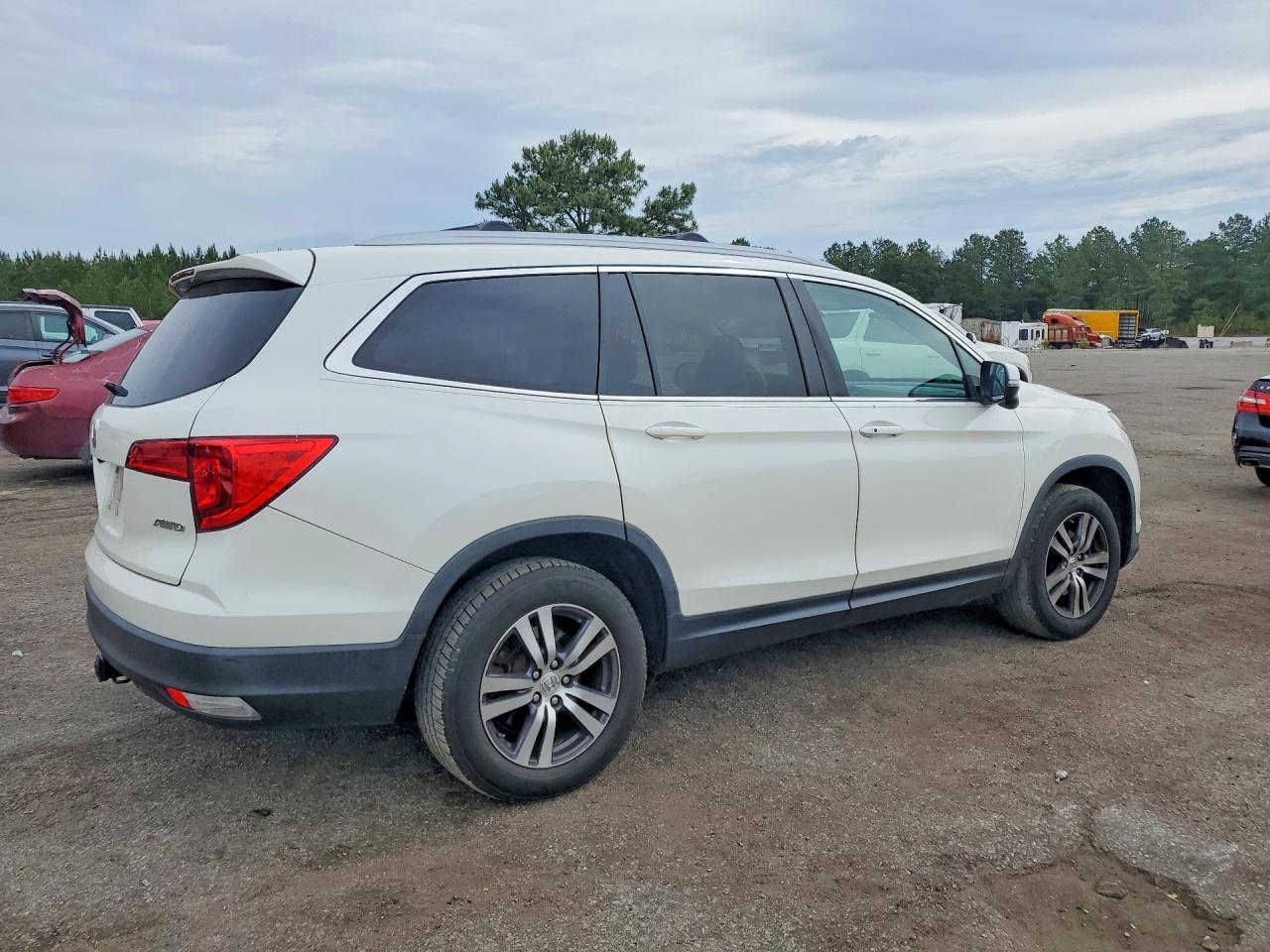 2017 HONDA PILOT EXL — снимка 3