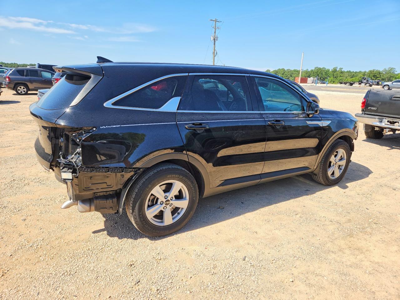 2025 KIA SORENTO LX — снимка 3