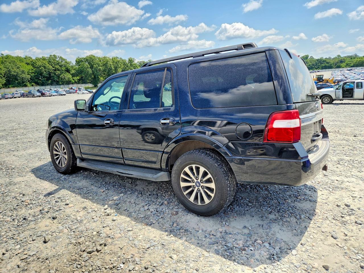 2017 FORD EXPEDITION XLT — снимка 2