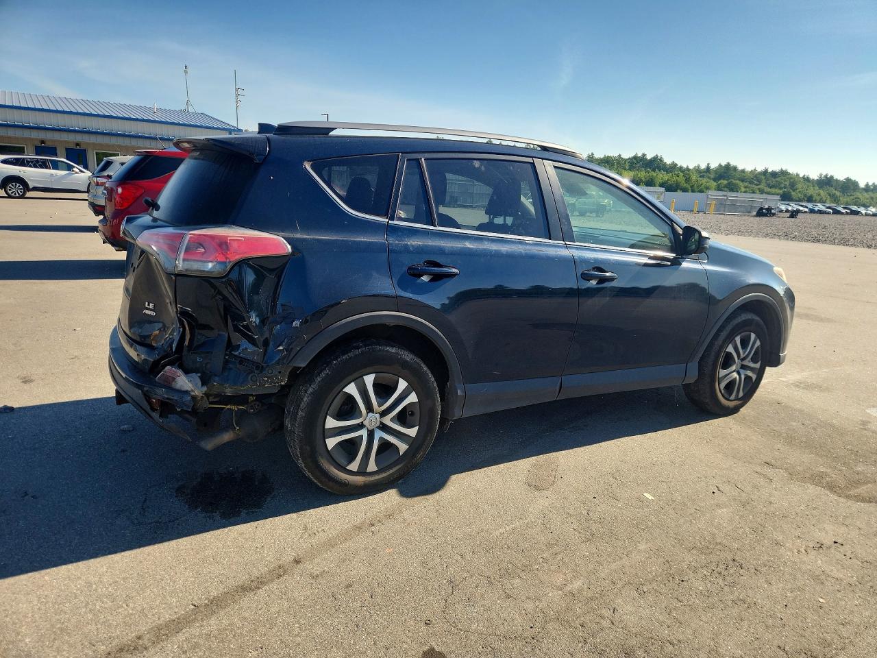 2017 TOYOTA RAV4 LE — снимка 3