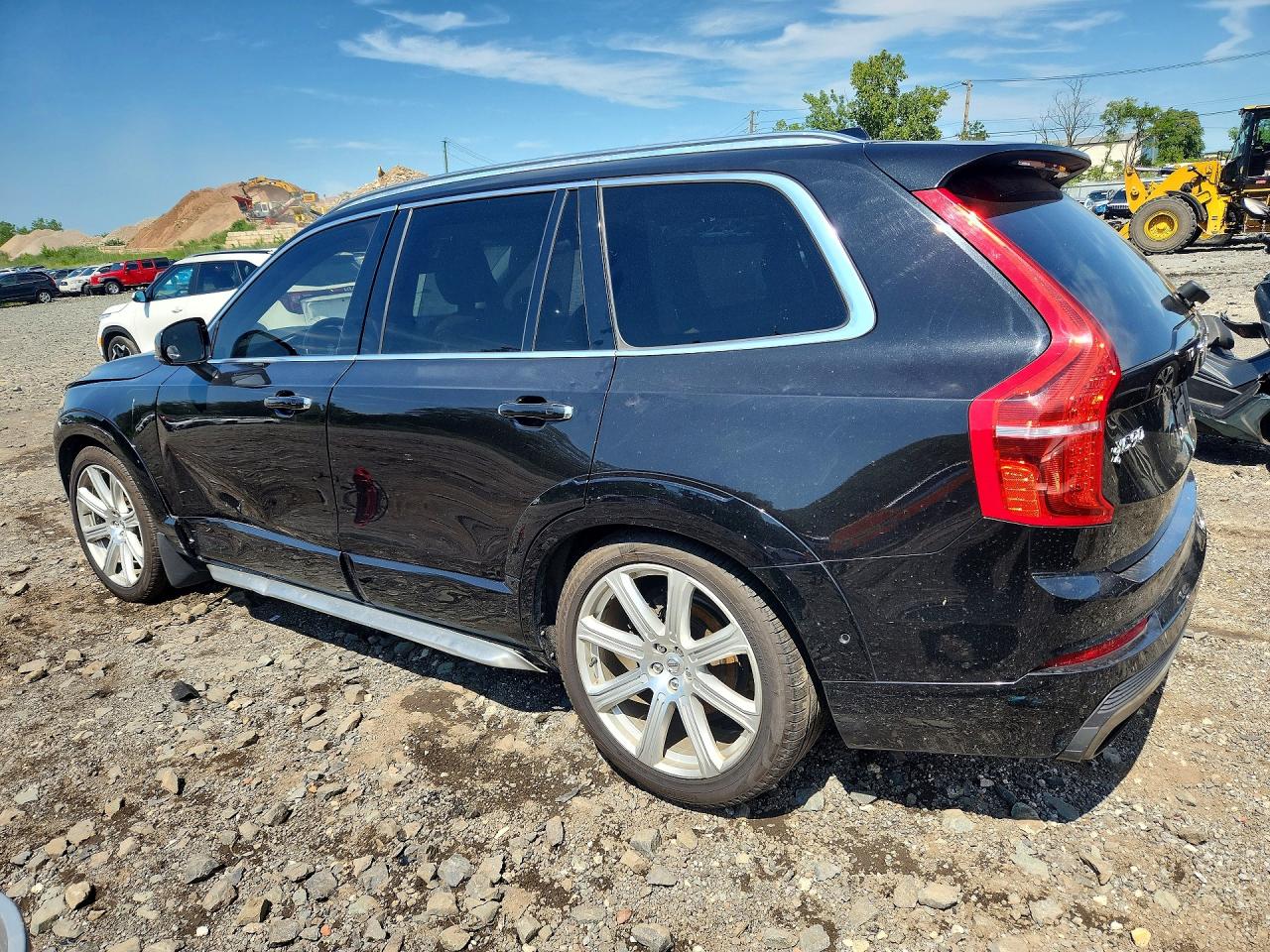 2016 VOLVO XC90 T6 — снимка 2