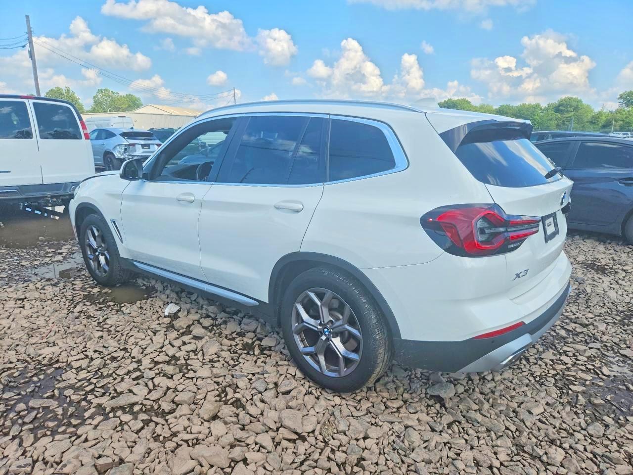 2022 BMW X3 XDRIVE30I — снимка 2