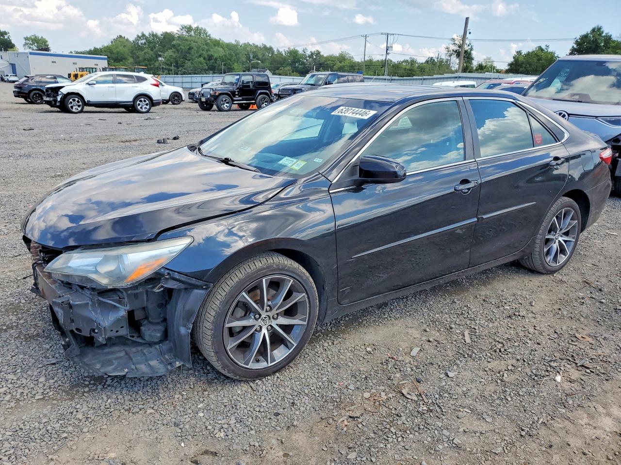 2015 TOYOTA CAMRY XSE