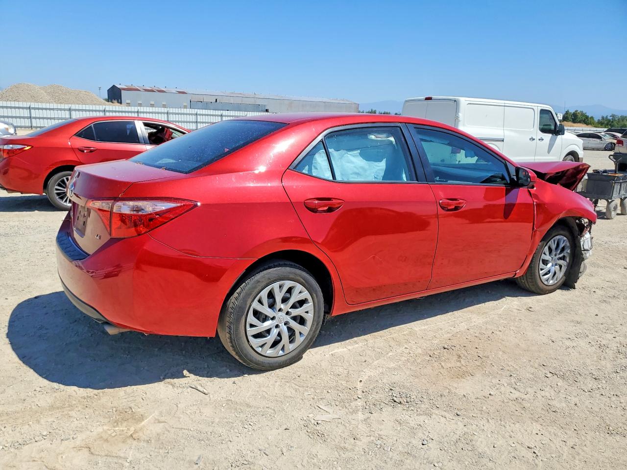 2017 TOYOTA COROLLA LE — снимка 3