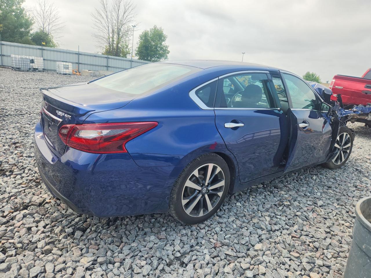 2017 NISSAN ALTIMA 2.5 SR — снимка 3