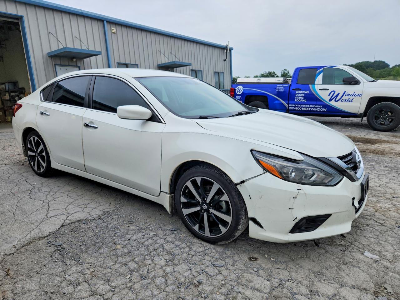 2018 NISSAN ALTIMA 2.5 SR — снимка 4