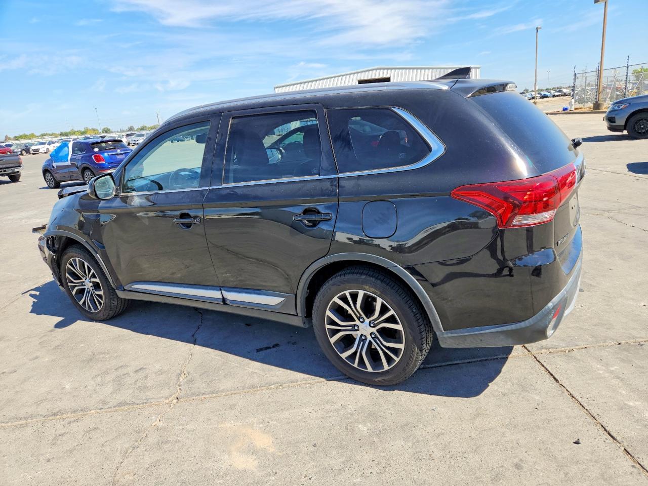 2018 MITSUBISHI OUTLANDER SE — снимка 2