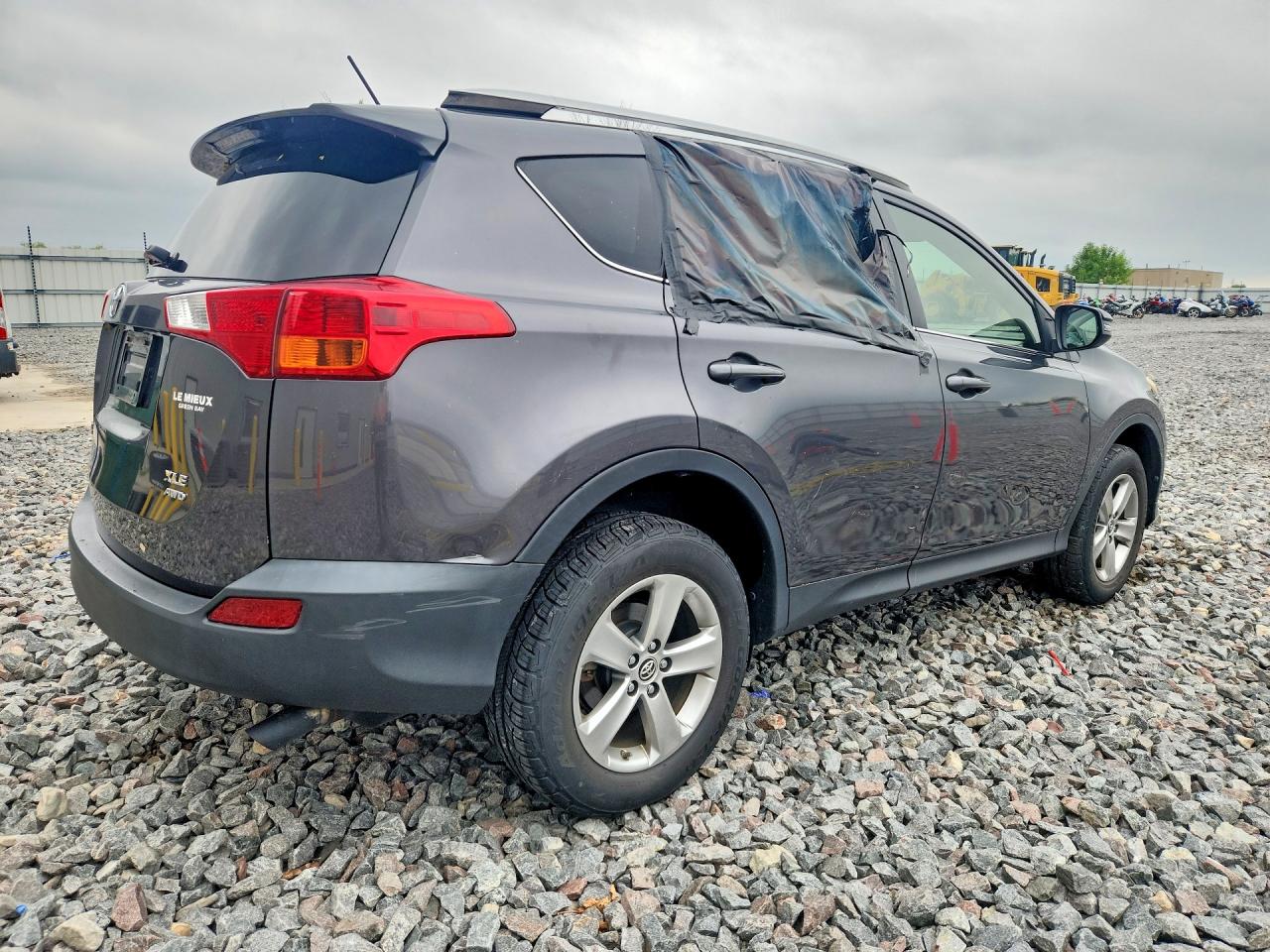 2015 TOYOTA RAV4 XLE — снимка 3