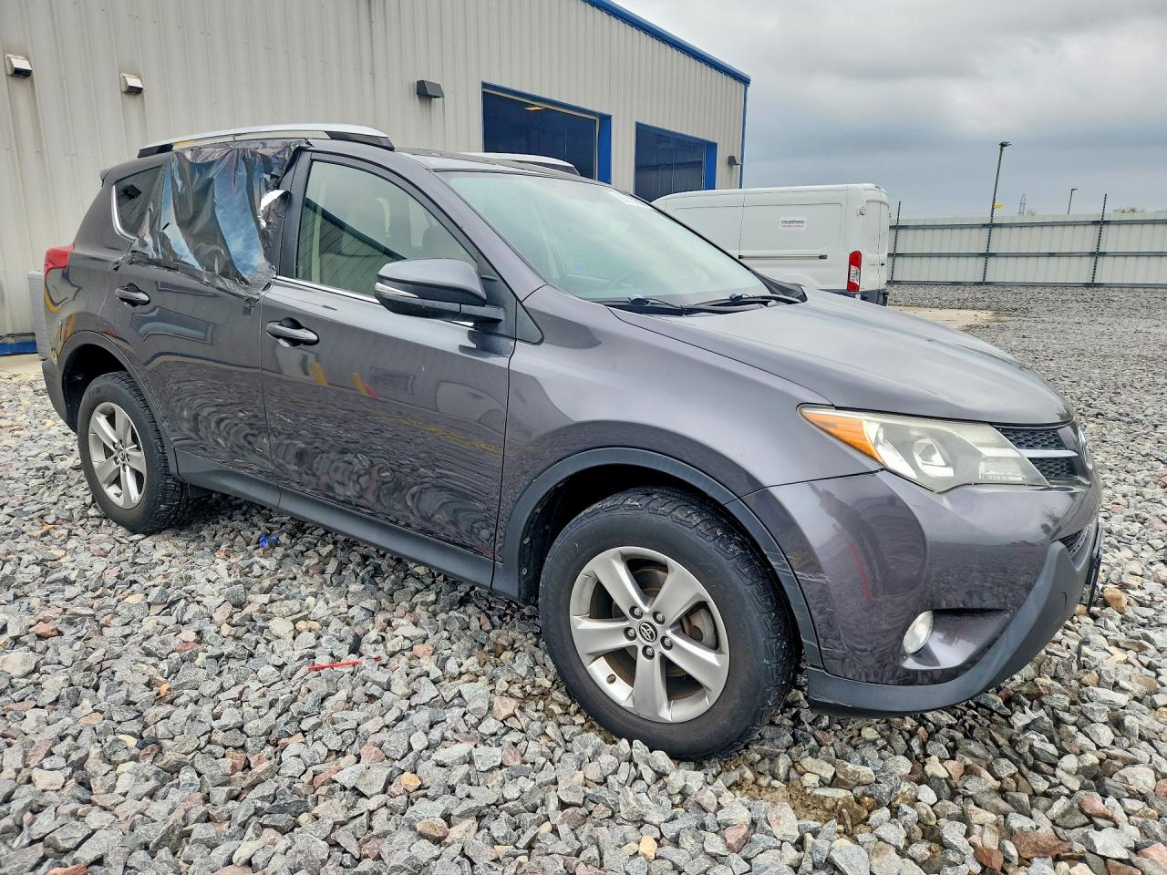2015 TOYOTA RAV4 XLE — снимка 4