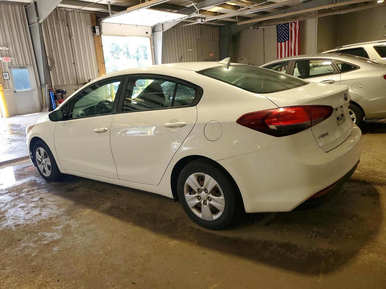 2017 KIA FORTE LX — снимка 2