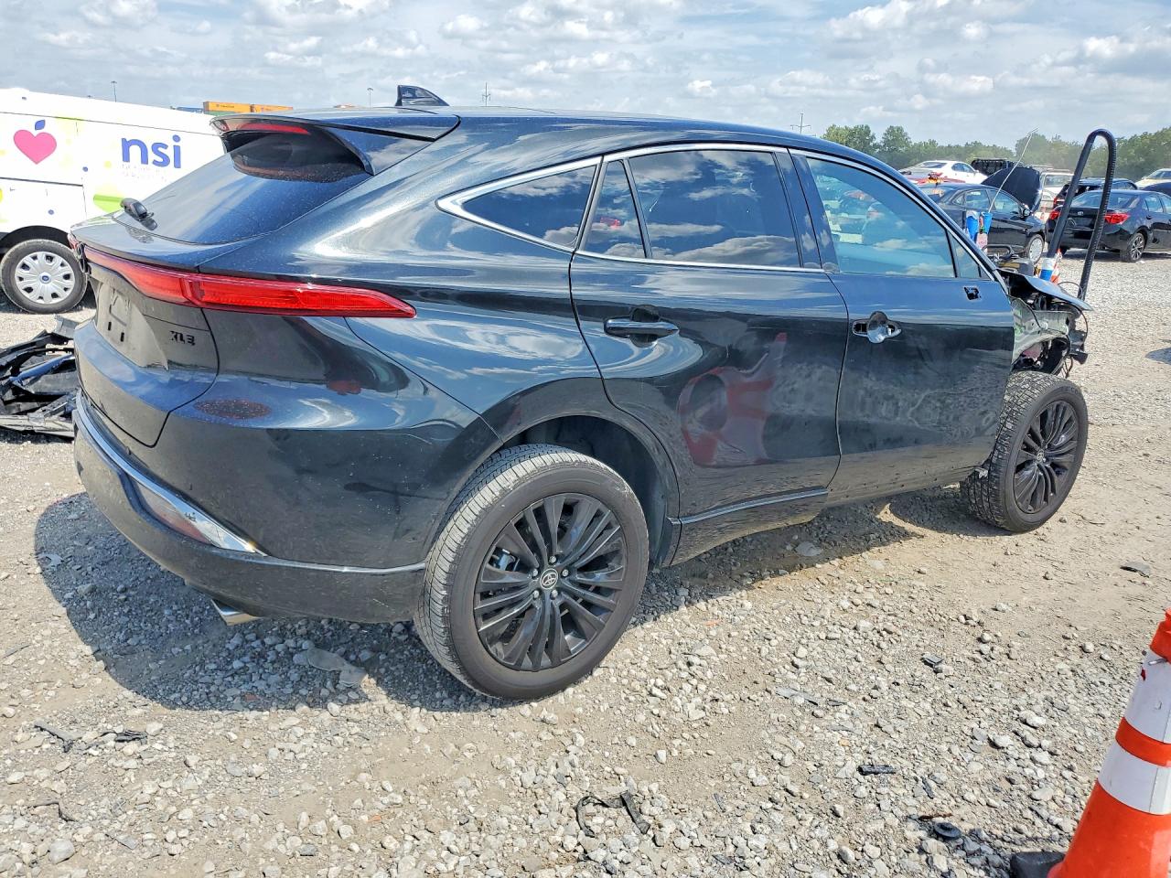 2024 TOYOTA VENZA NIGHTSHADE EDITION — снимка 3
