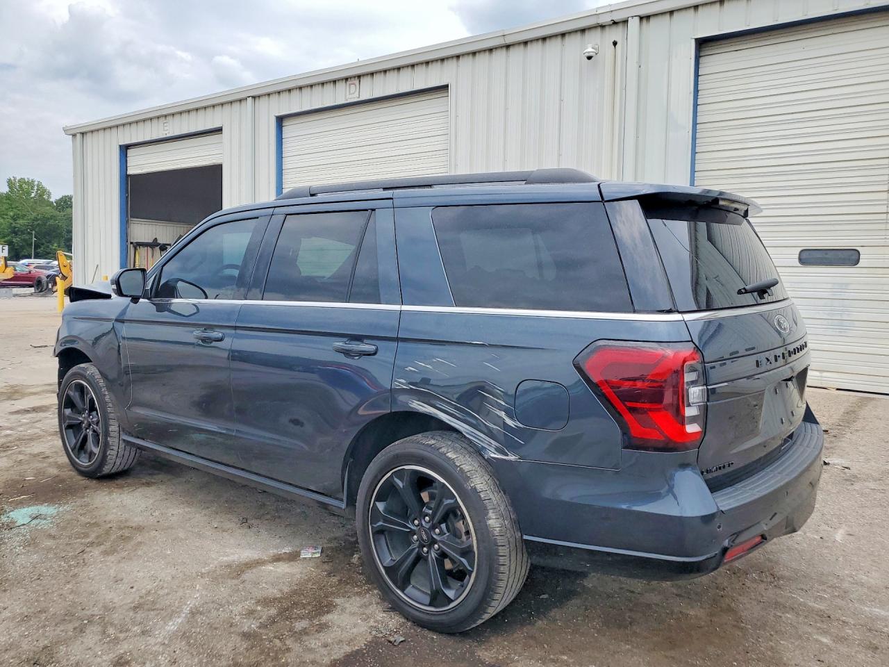 2023 FORD EXPEDITION LIMITED — снимка 2