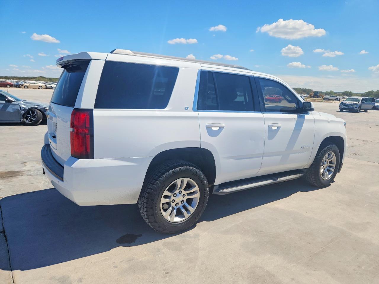 2015 CHEVROLET TAHOE C1500 LT — снимка 3