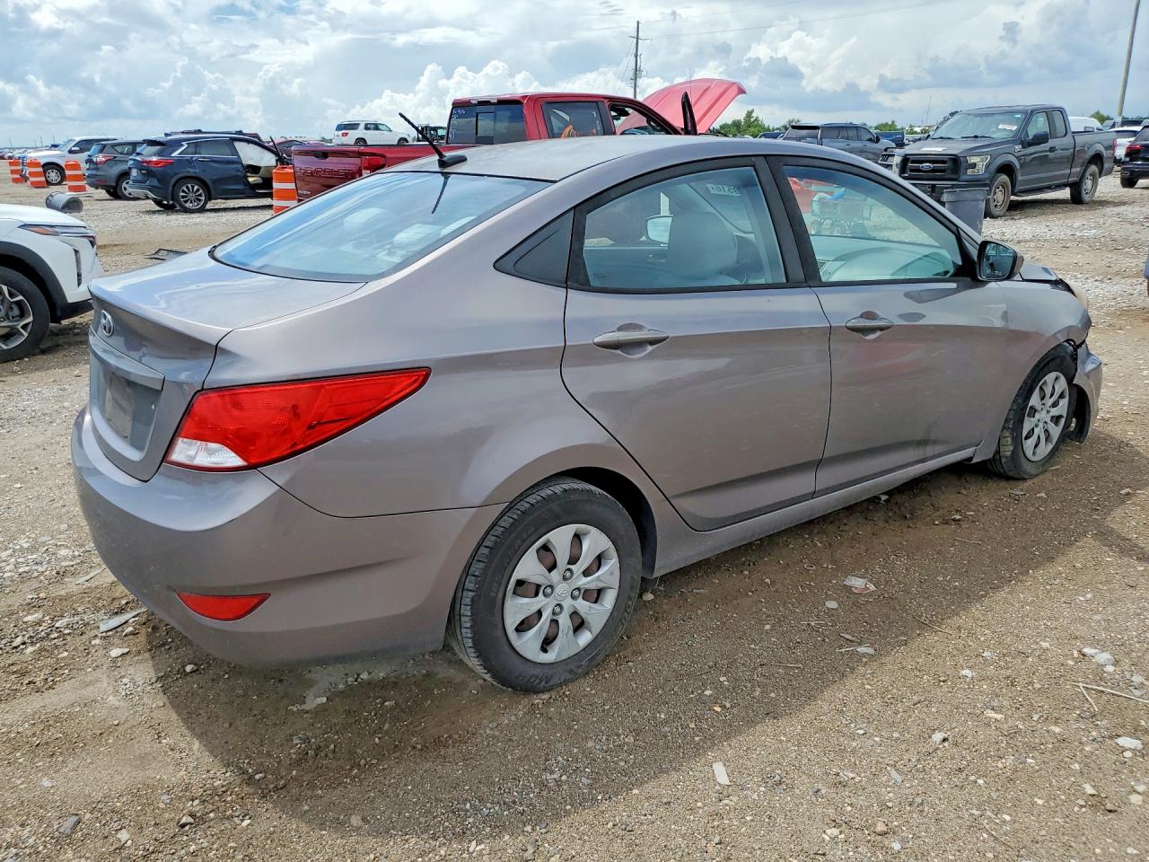 2017 HYUNDAI ACCENT SE — снимка 3