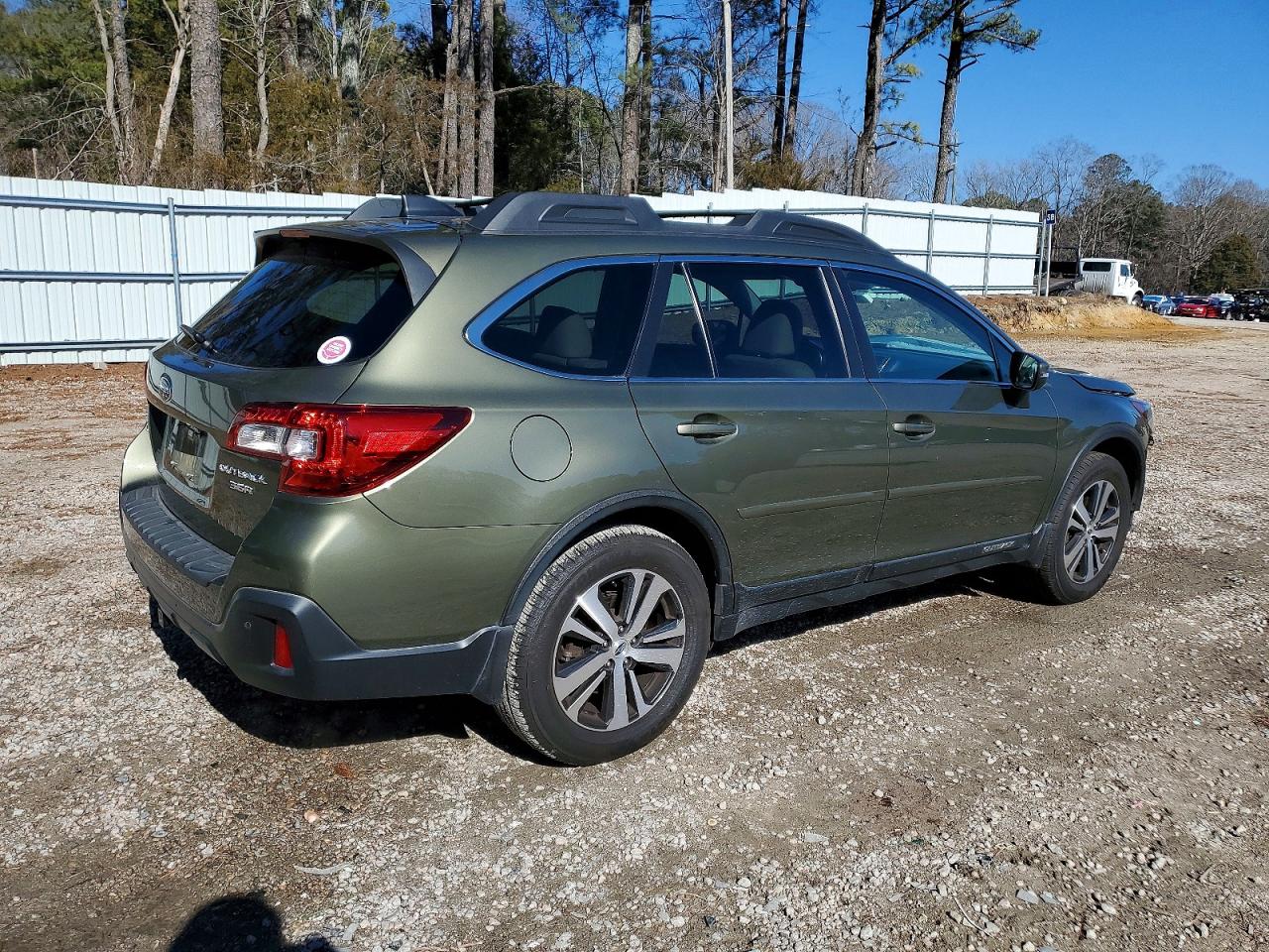 2018 SUBARU OUTBACK 3.6R LIMITED — снимка 3