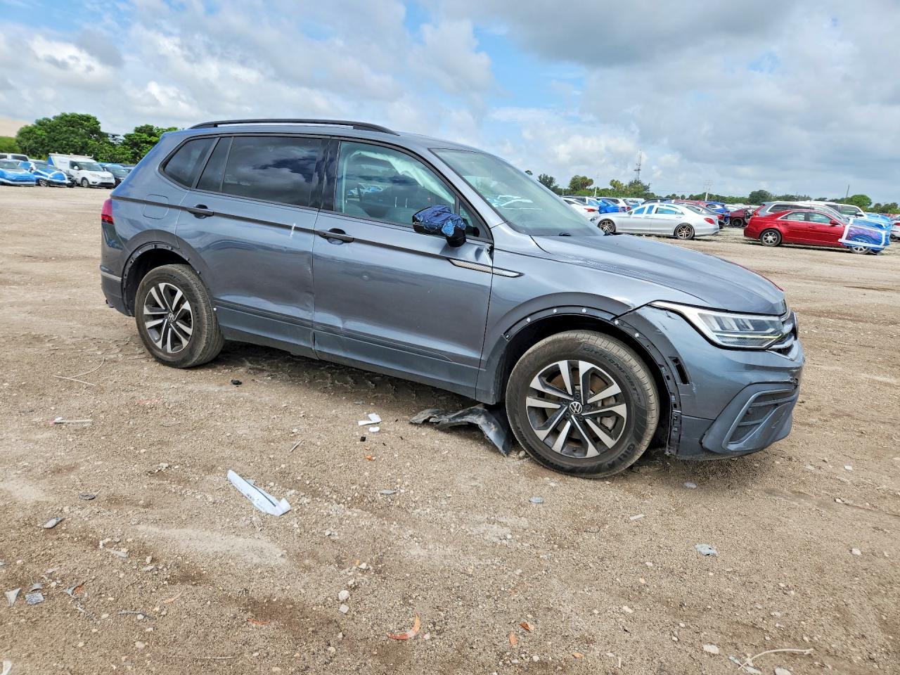 2022 VOLKSWAGEN TIGUAN S — снимка 4