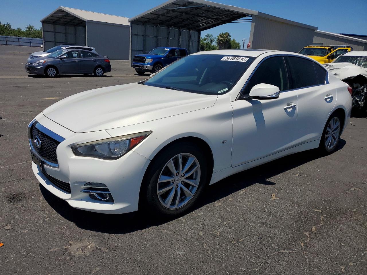 2015 INFINITI Q50 PREMIUM