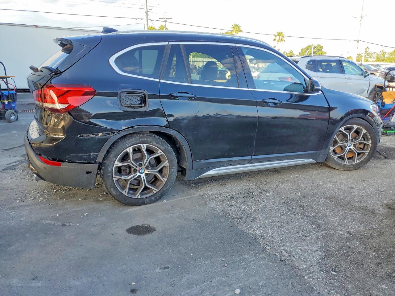 2021 BMW X1 SDRIVE28I — снимка 3