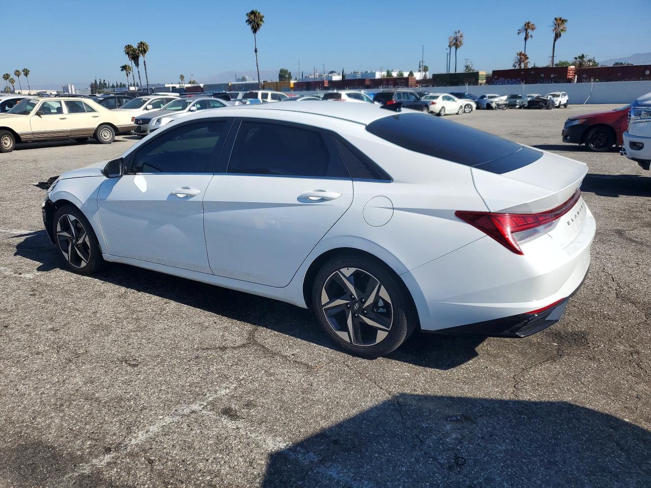 2021 HYUNDAI ELANTRA SEL — снимка 2
