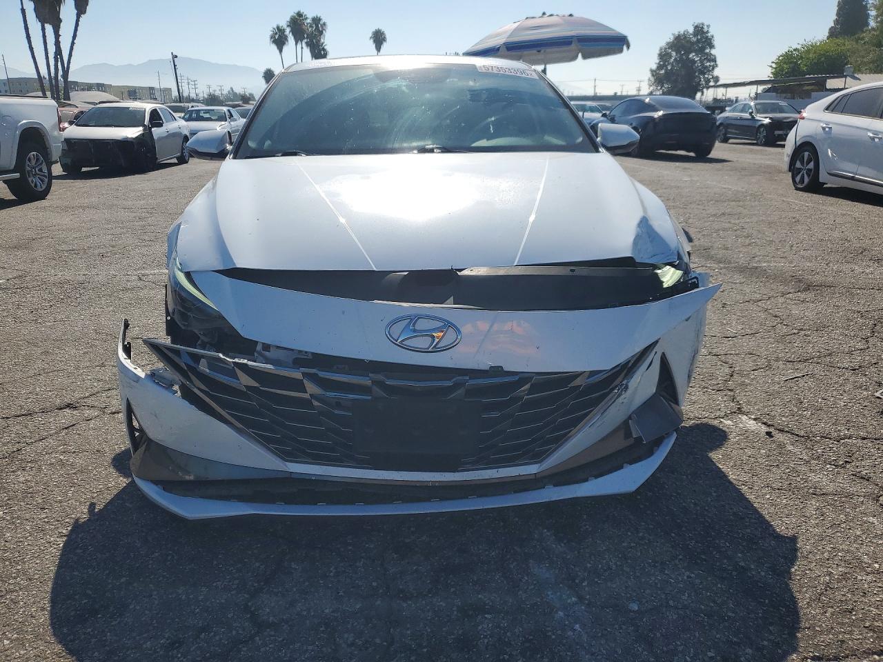 2021 HYUNDAI ELANTRA SEL — снимка 5