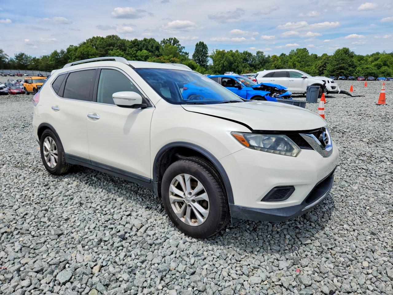 2015 NISSAN ROGUE SV — снимка 4