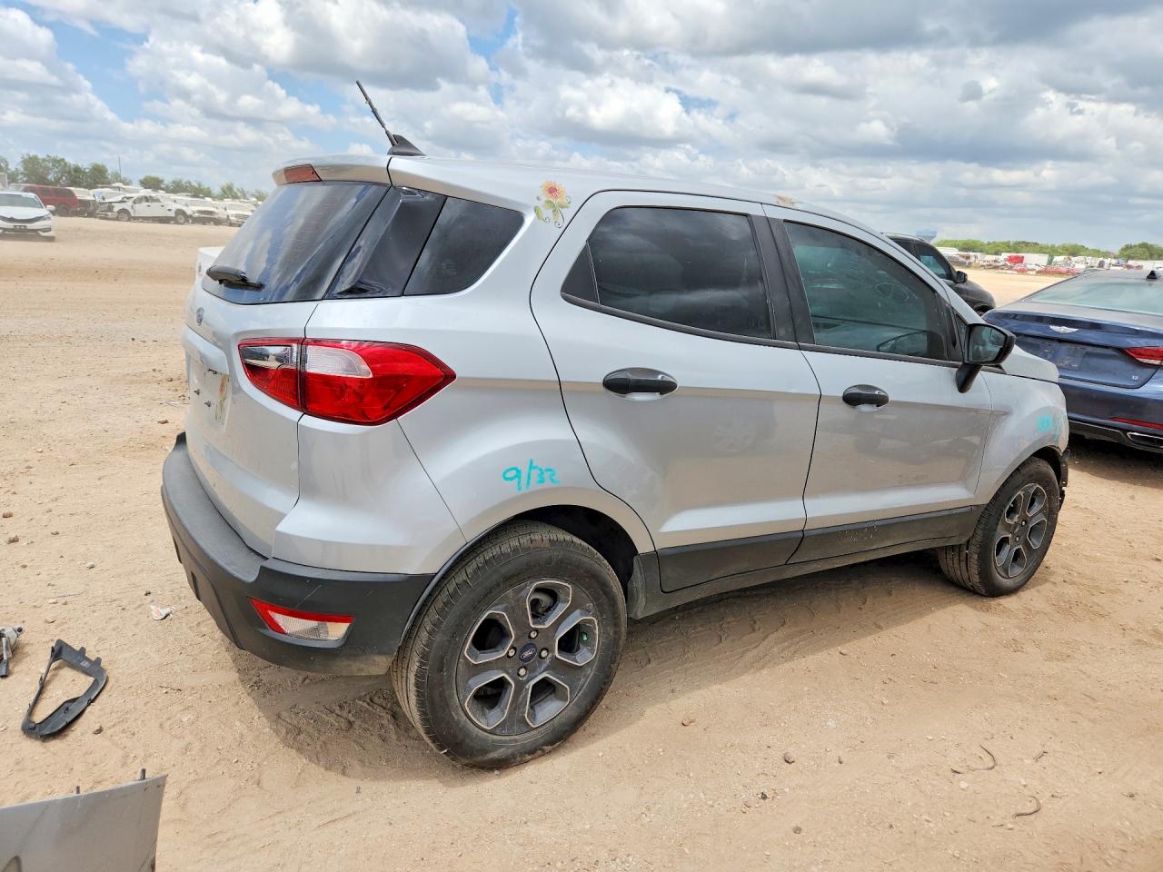 2021 FORD ECOSPORT S — снимка 3