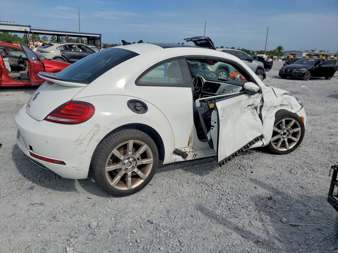 2017 VOLKSWAGEN BEETLE SE — снимка 3