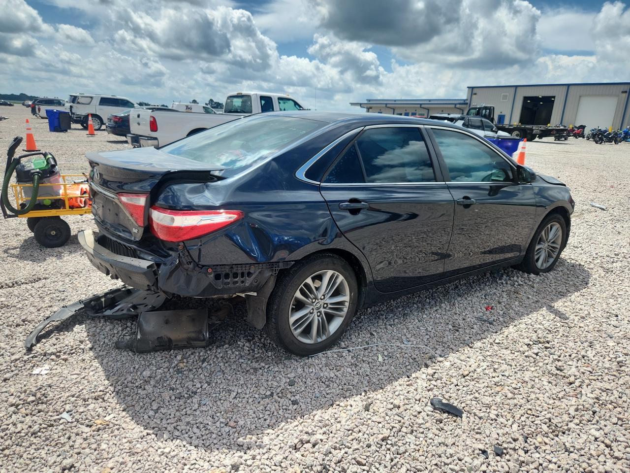 2015 TOYOTA CAMRY SE — снимка 3