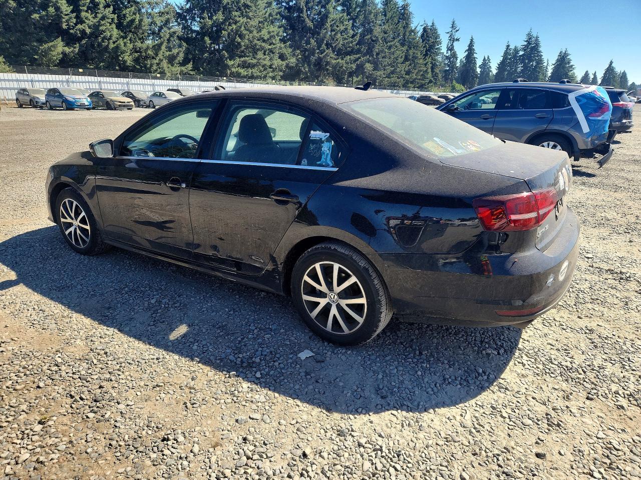 2017 VOLKSWAGEN JETTA SE — снимка 2