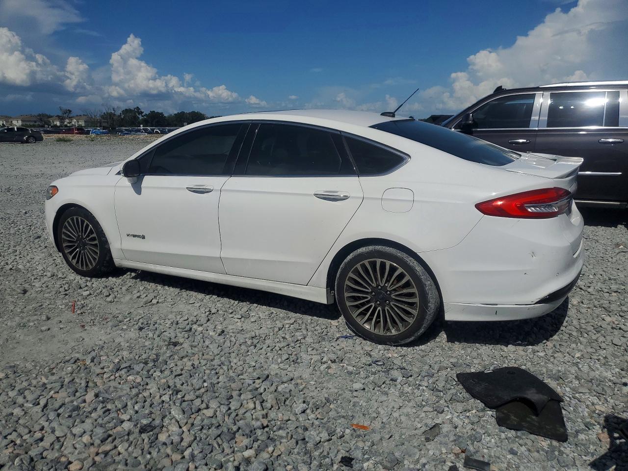 2018 FORD FUSION TITANIUM/PLATINUM HEV — снимка 2