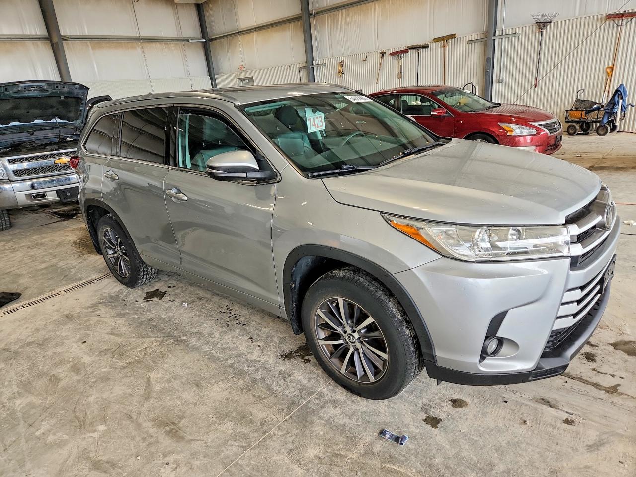 2017 TOYOTA HIGHLANDER XLE — снимка 4