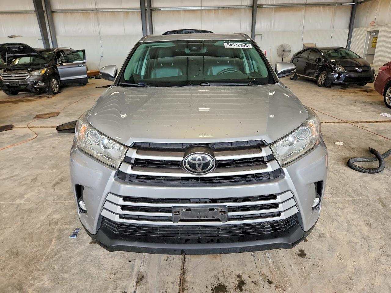 2017 TOYOTA HIGHLANDER XLE — снимка 5
