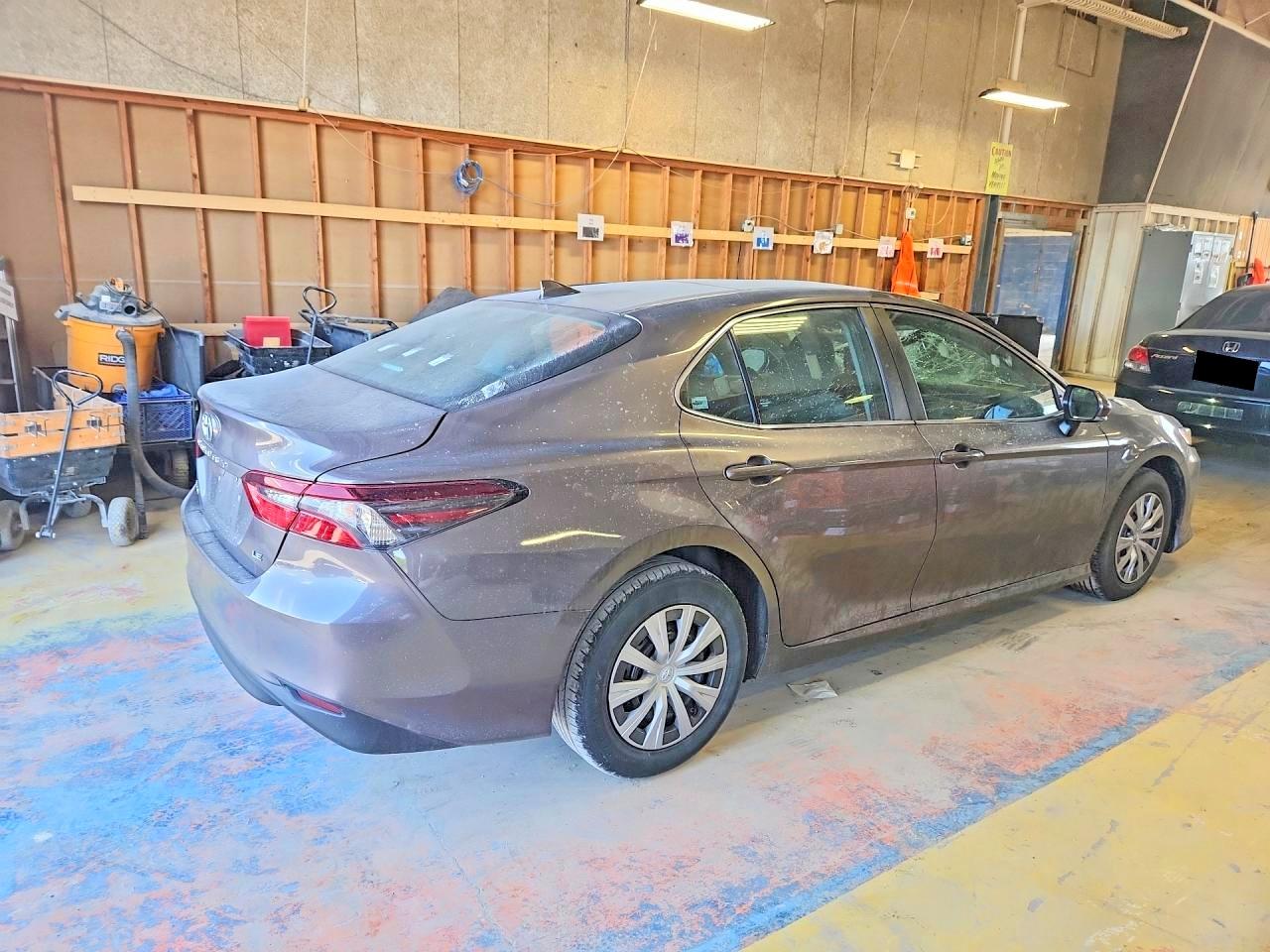 2022 TOYOTA CAMRY LE — снимка 3