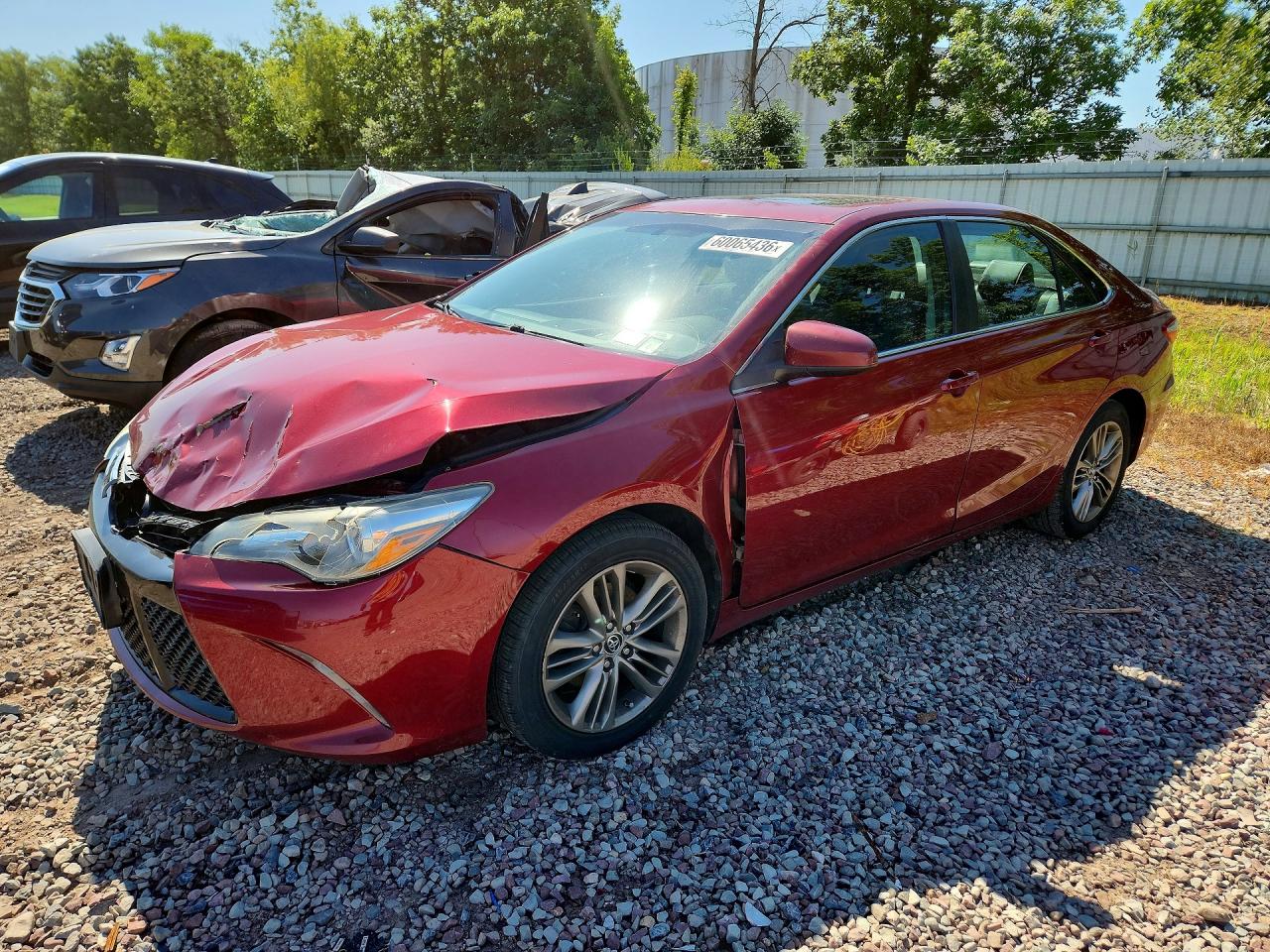 2015 TOYOTA CAMRY SE