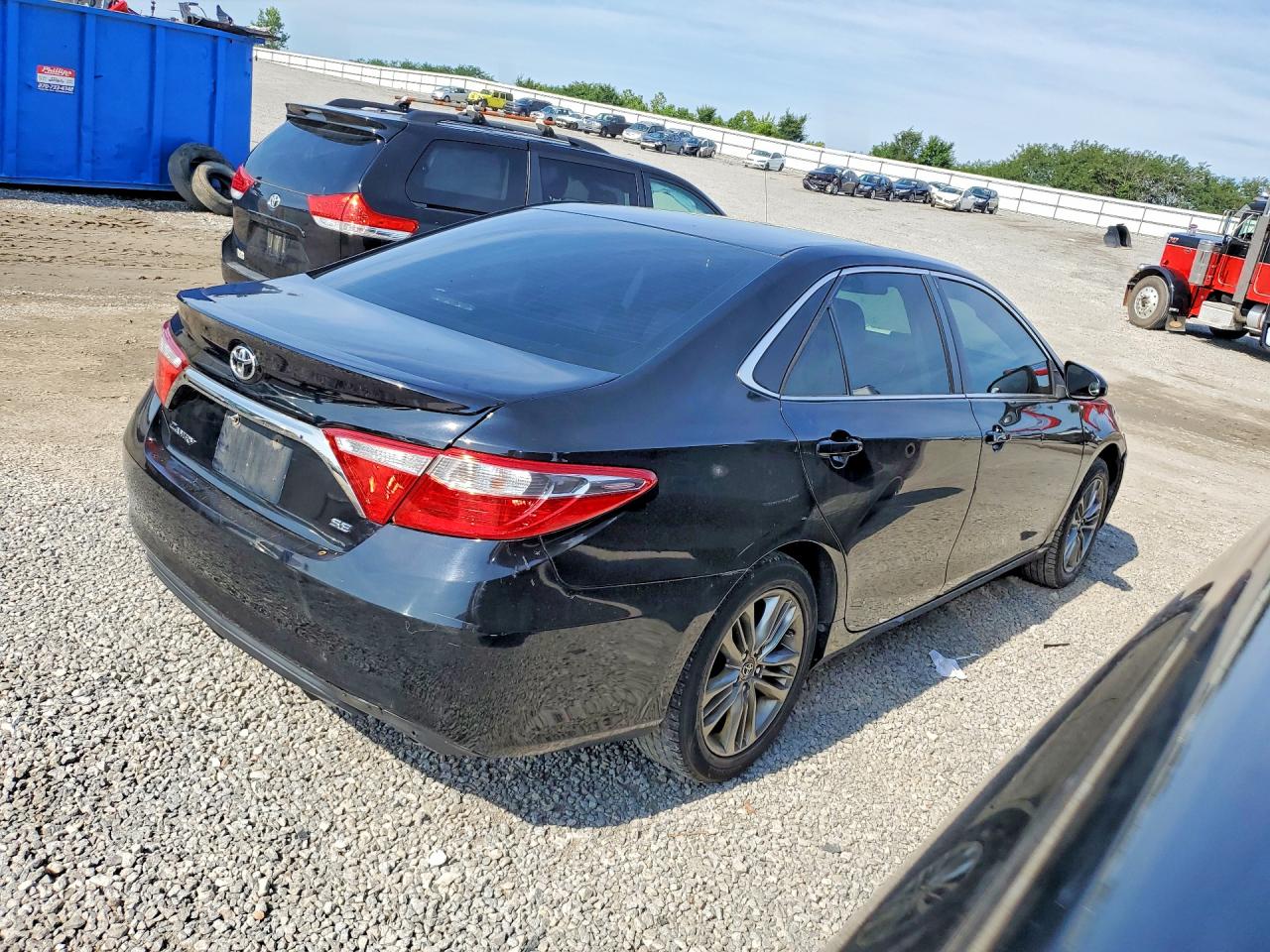 2016 TOYOTA CAMRY SE — снимка 3