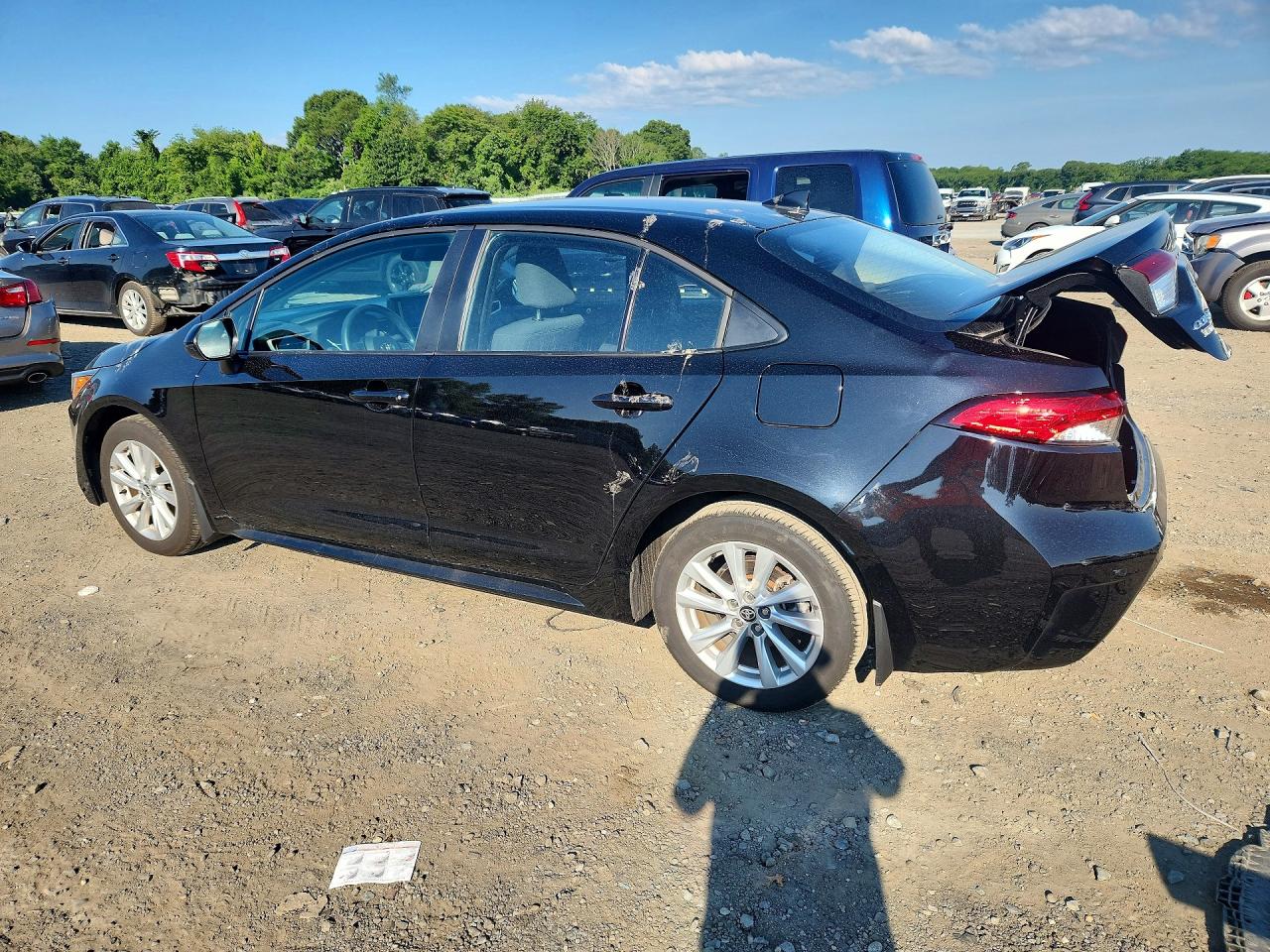 2025 TOYOTA COROLLA LE — снимка 2