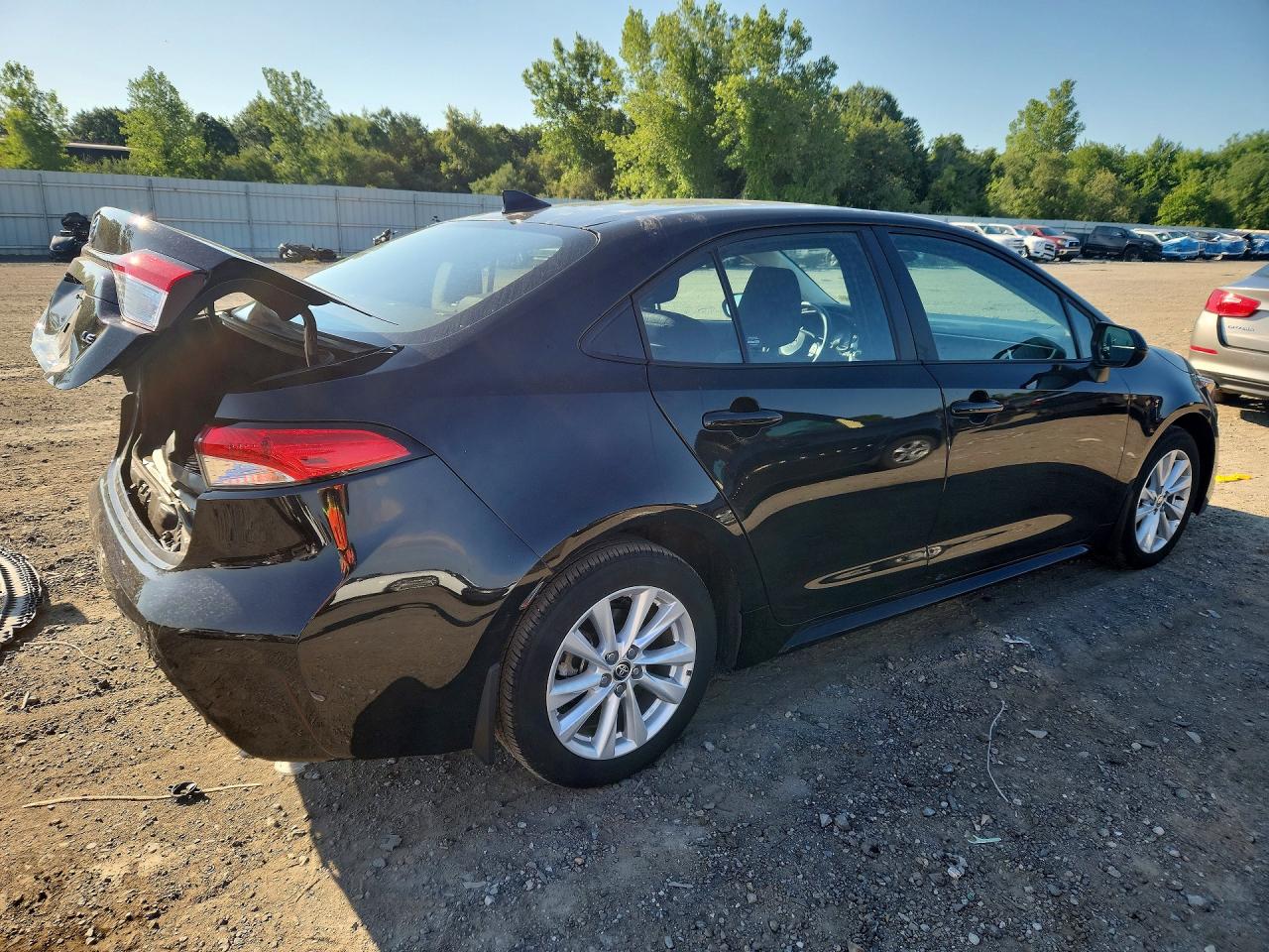 2025 TOYOTA COROLLA LE — снимка 3