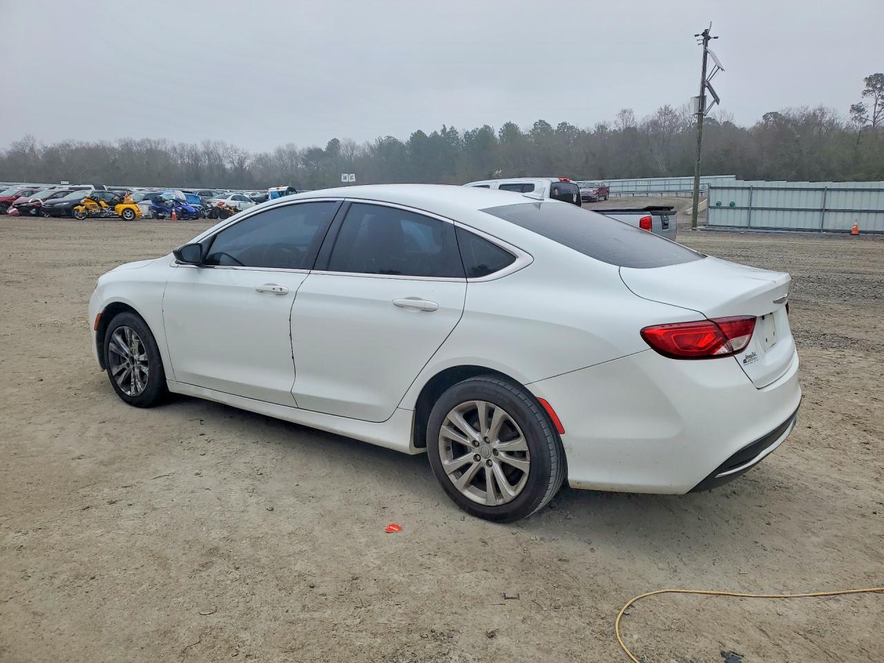 2017 CHRYSLER 200 — снимка 2