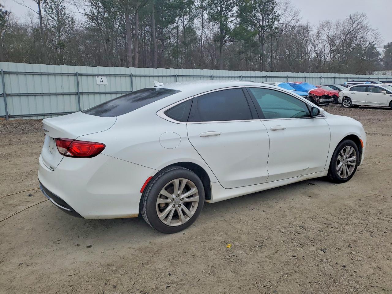 2017 CHRYSLER 200 — снимка 3