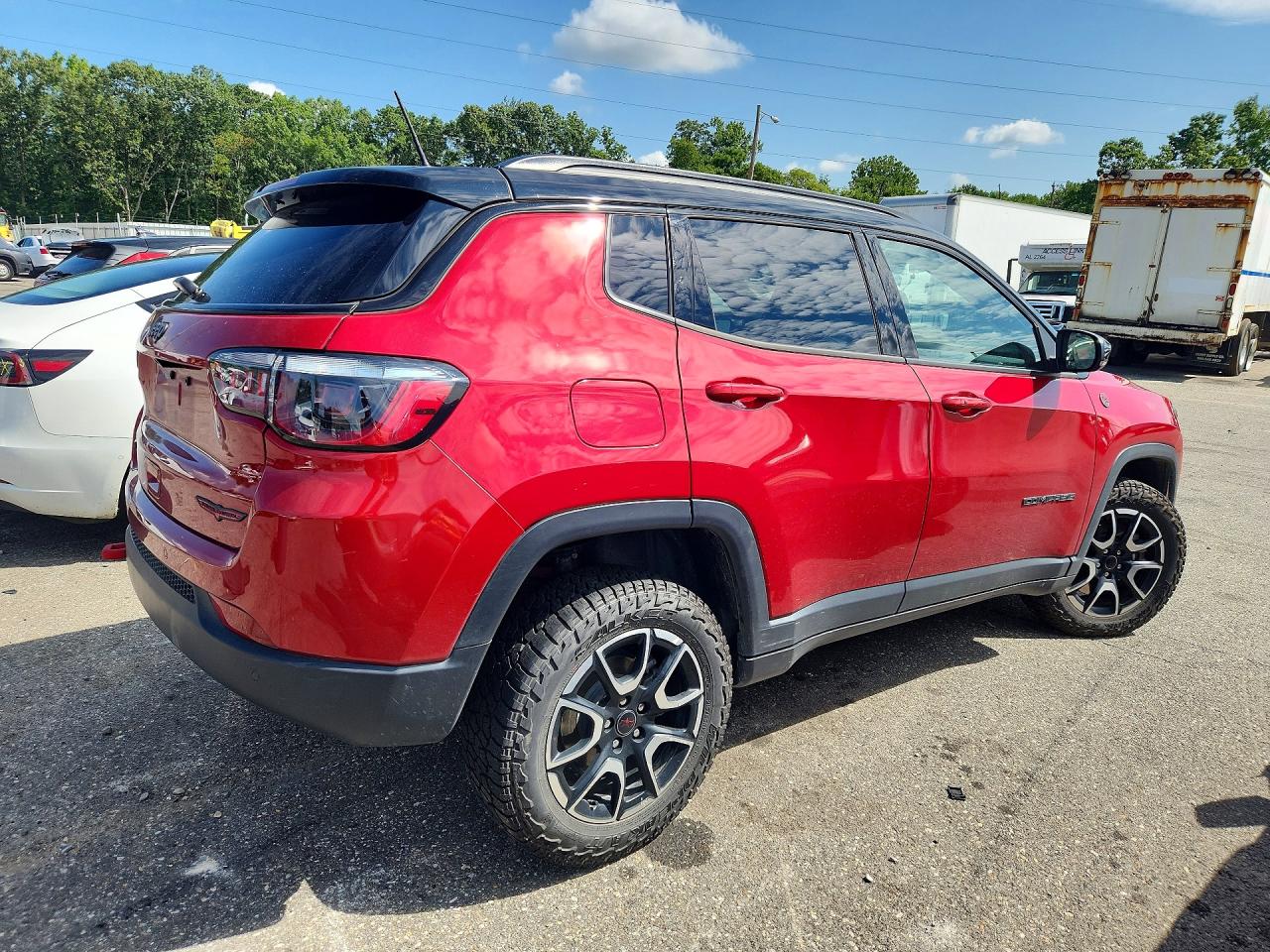 2025 JEEP COMPASS TRAILHAWK — снимка 3