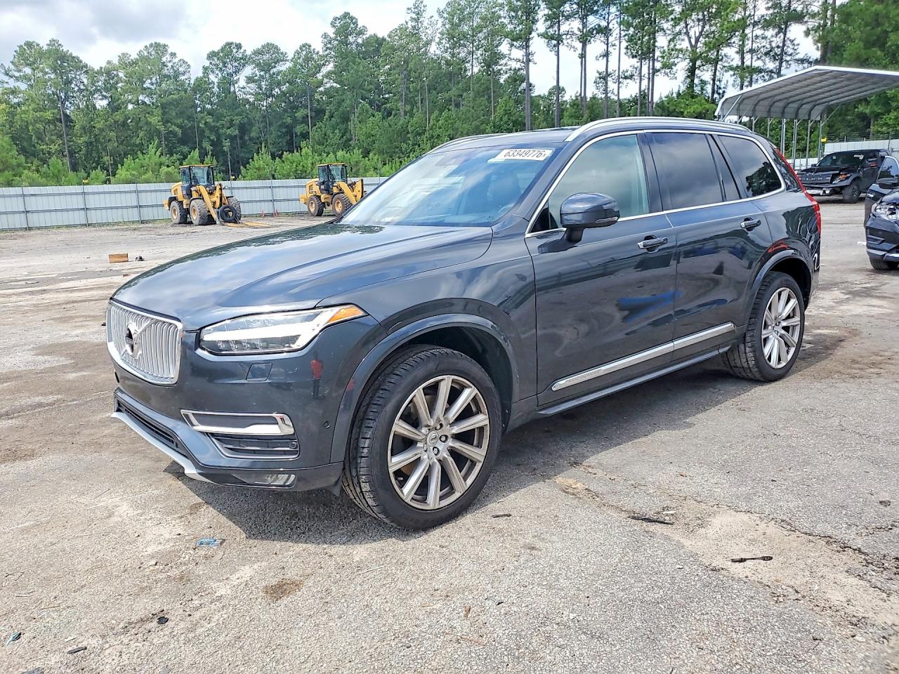 2016 VOLVO XC90 T6