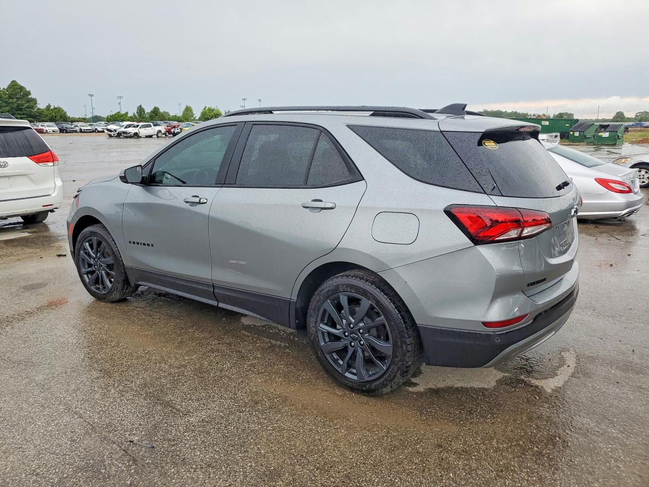 2024 CHEVROLET EQUINOX RS — снимка 2