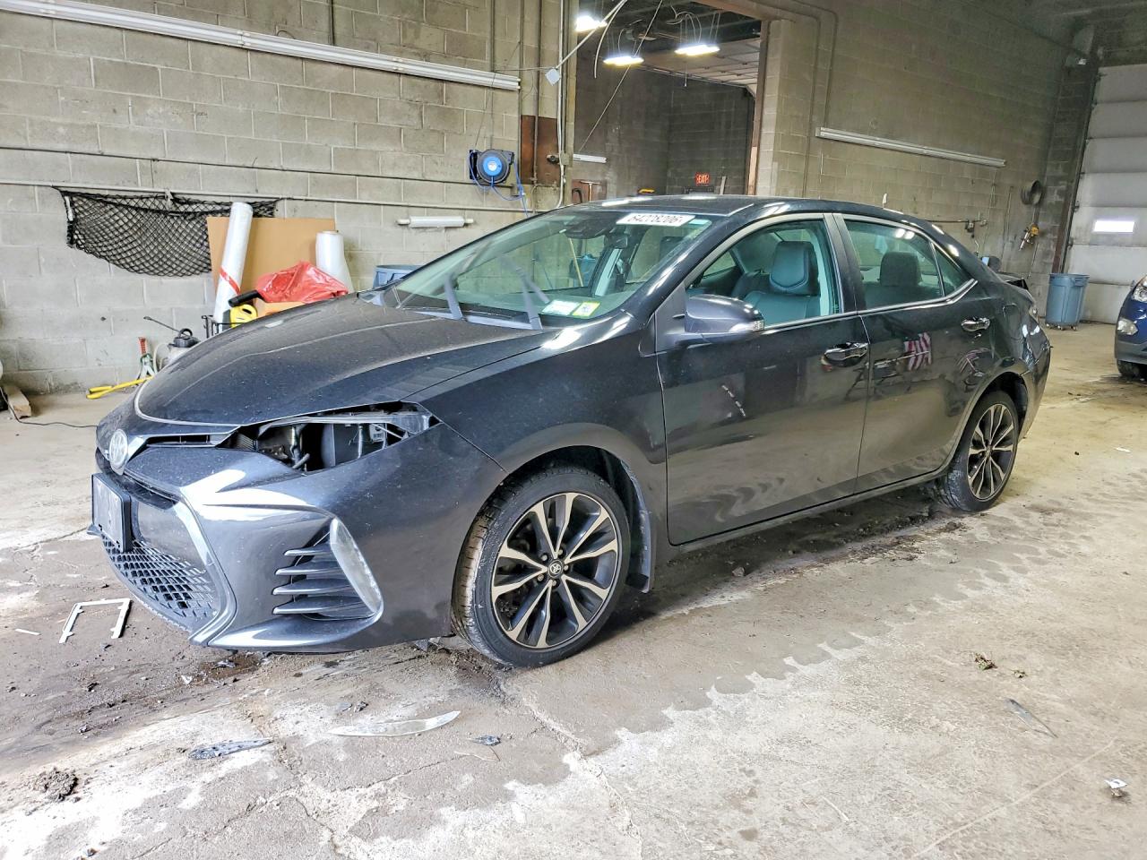 2017 TOYOTA COROLLA SE