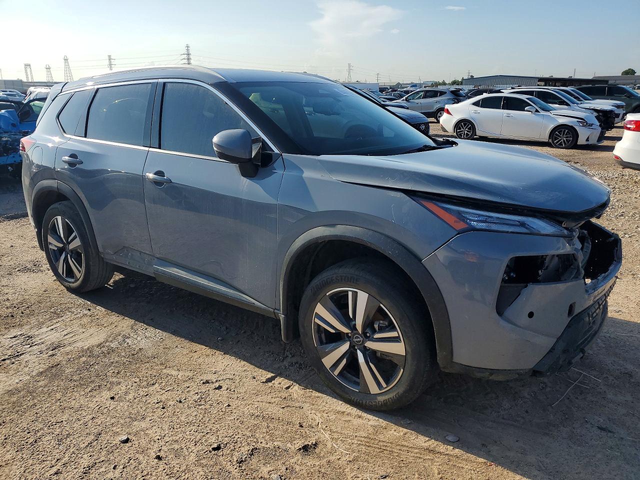 2025 NISSAN ROGUE SL — снимка 4